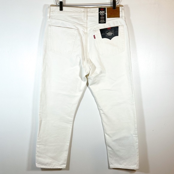 NWT Revolve Levi’s 501 Crop in Come Clean White High Rise Straight Leg Sz 31x26 - Picture 10 of 12